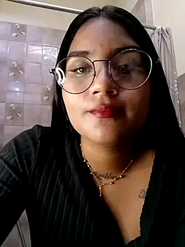 Zoe Renata online show from 5, 7, 2026