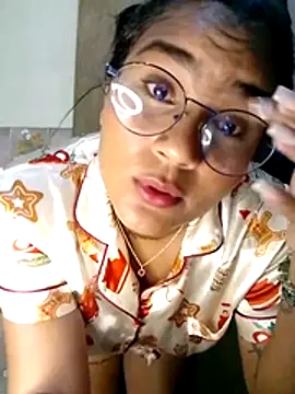 Zoe Renata online show from 12, 7, 2026