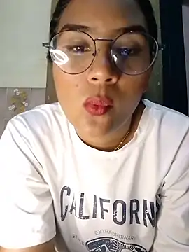 Zoe Renata online show from 2, 8, 2026