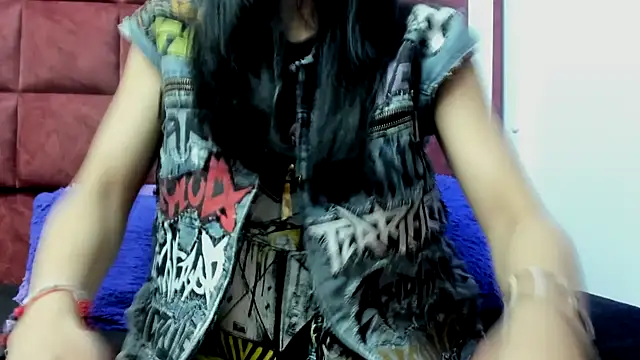 DAKOTALUCIFENA online show from 11, 3, 2026