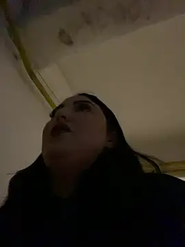 Snapshot of Amber_Sinn chatting on 12, 5, 2026 Amber Sinn online show from 12, 5, 2026