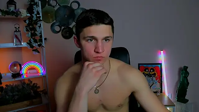 emmanuel shine online show from 13, 4, 2026