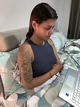 RachelWeisz  online show from 20, 4, 2026