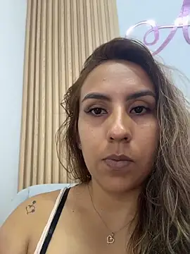 olivia velvett online show from 28, 4, 2026