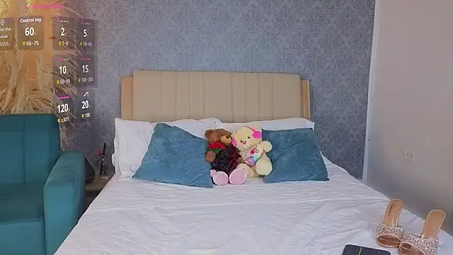 katt souza1 online show from 10, 4, 2026