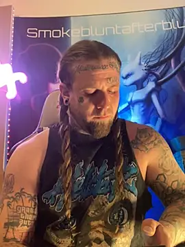 Smokebluntafterblunt online show from 15, 2, 2026