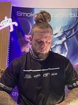 Smokebluntafterblunt online show from 31, 3, 2026