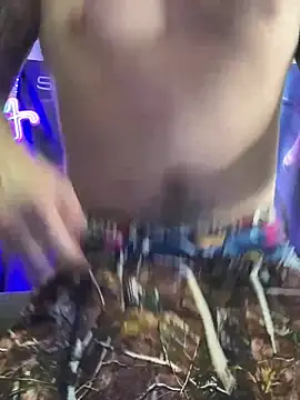 Smokebluntafterblunt online show from 18, 4, 2026