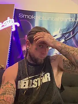 Smokebluntafterblunt online show from 24, 4, 2026