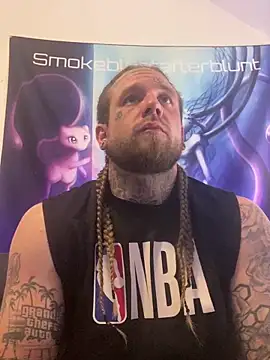 Smokebluntafterblunt online show from 28, 4, 2026