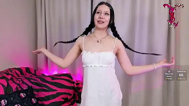 Snapshot of xdigitalxhoe chatting on 4, 5, 2026 xdigitalxhoe online show from 4, 5, 2026