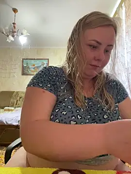 Mommy-girl-Lola online show from 2, 7, 2026