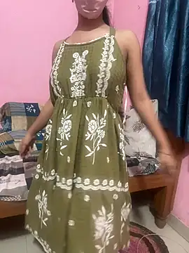 Snapshot of Hello_Priya16 chatting on 18, 6, 2026 Hello Priya16 online show from 18, 6, 2026
