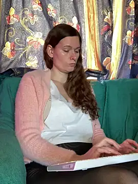 Midnight Munch online show from 24, 4, 2026