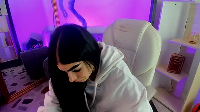 lorraineHunter online show from 27, 4, 2026