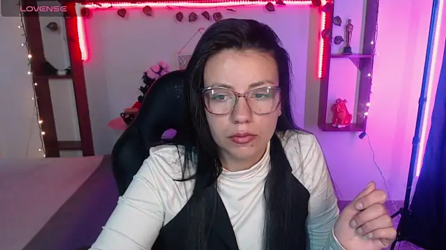 QueenRose94 online show from 18, 3, 2026