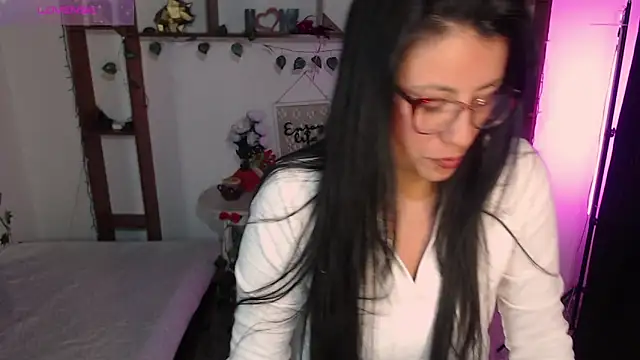 QueenRose94 online show from 31, 3, 2026