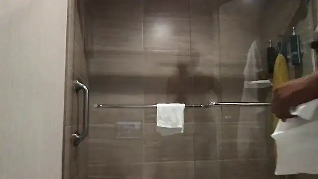 bisexualbeauty50 online show from 25, 2, 2026