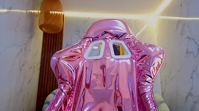 Amelia Cooper s online show from 27, 4, 2026