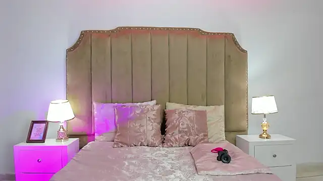 Alessiia Moon online show from 13, 3, 2026