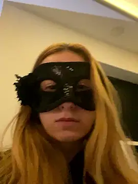 Snapshot of seluna_baby chatting on 10, 2, 2026 seluna baby online show from 10, 2, 2026