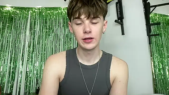 Snapshot of YourMilkyGuy chatting on 9, 3, 2026 YourMilkyGuy online show from 9, 3, 2026