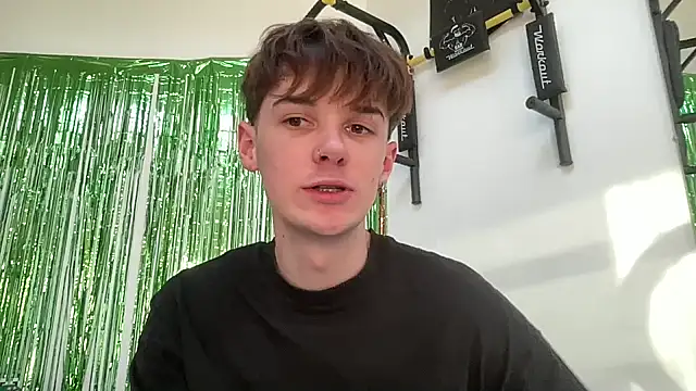 Snapshot of YourMilkyGuy chatting on 11, 3, 2026 YourMilkyGuy online show from 11, 3, 2026