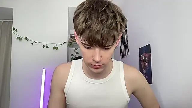 Snapshot of YourMilkyGuy chatting on 3, 6, 2026 YourMilkyGuy online show from 3, 6, 2026