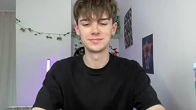 Snapshot of YourMilkyGuy chatting on 17, 6, 2026 YourMilkyGuy online show from 17, 6, 2026