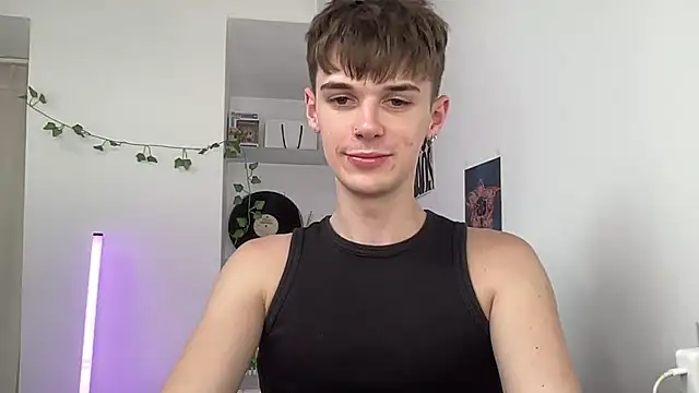 Snapshot of YourMilkyGuy chatting on 6, 7, 2026 YourMilkyGuy online show from 6, 7, 2026
