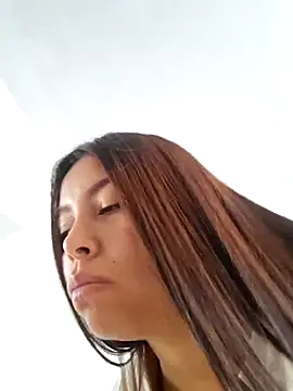 Ariana Castillo   online show from 20, 2, 2026