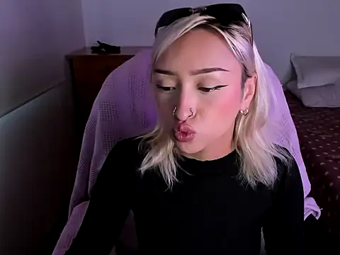  AbbyIce online show from 7, 2, 2026