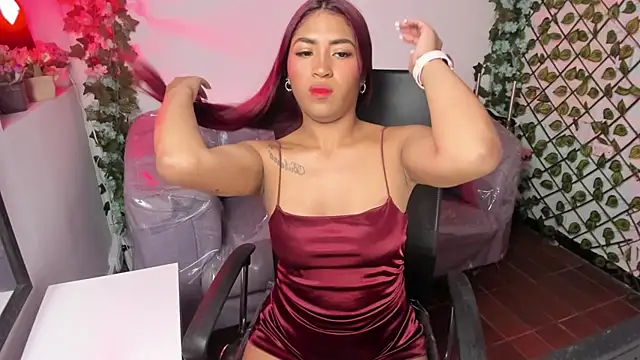 ChloeLombardi  online show from 11, 6, 2026