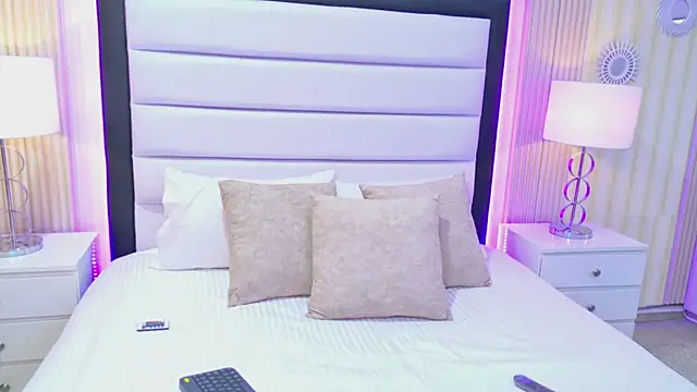 LaurenHazell online show from 15, 2, 2026