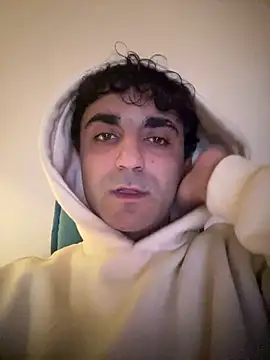 Snapshot of elia2711 chatting on 9, 3, 2026 elia2711 online show from 9, 3, 2026