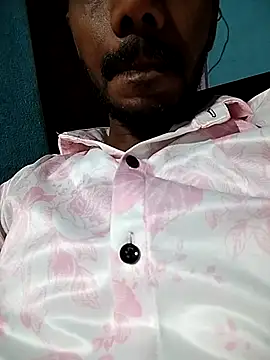 Snapshot of Daddyishere_19 chatting on 16, 5, 2026 Daddyishere 19 online show from 16, 5, 2026