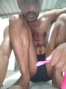 Snapshot of Daddyishere_19 chatting on 10, 6, 2026 Daddyishere 19 online show from 10, 6, 2026