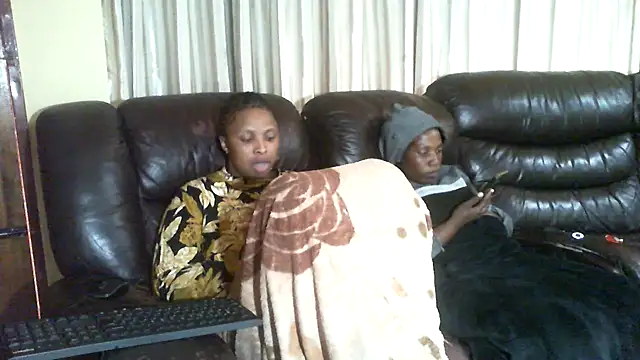 Caramel-Diva online show from 20, 4, 2026