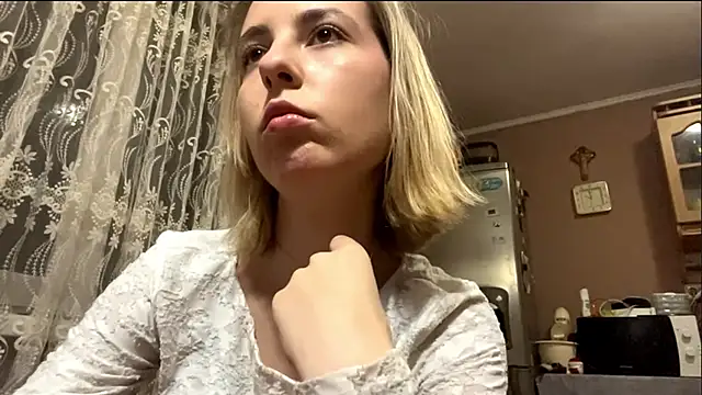 CharmingBlonde online show from 13, 3, 2026