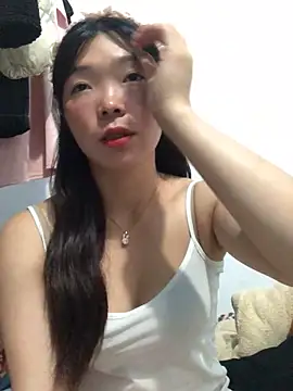 cuty lusy online show from 12, 6, 2026