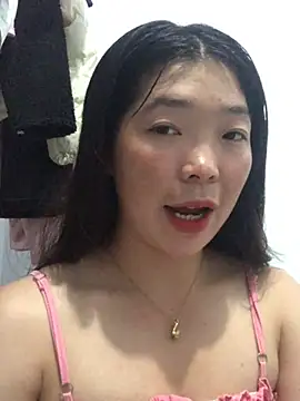 cuty lusy online show from 12, 6, 2026