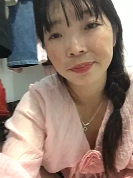 Snapshot of cuty_lusy chatting on 22, 6, 2026 cuty lusy online show from 22, 6, 2026