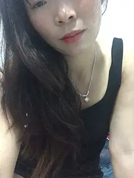 Snapshot of cuty_lusy chatting on 5, 7, 2026 cuty lusy online show from 5, 7, 2026