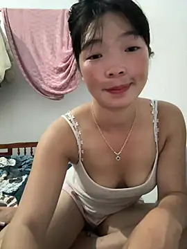 Snapshot of cuty_lusy chatting on 15, 7, 2026 cuty lusy online show from 15, 7, 2026
