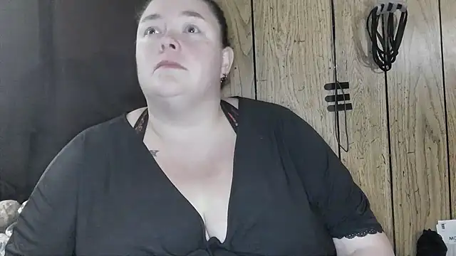 Snapshot of ladylynn13 chatting on 3, 3, 2026 ladylynn13 online show from 3, 3, 2026