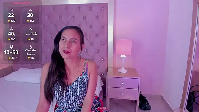 CameliaMilf online show from 28, 7, 2026