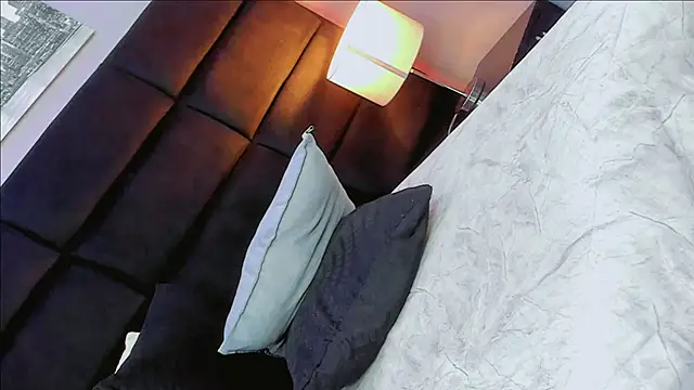 Snapshot of Daniiela_Foxx chatting on 13, 3, 2026 Daniiela Foxx online show from 13, 3, 2026