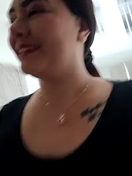 SophieWheeler online show from 10, 3, 2026