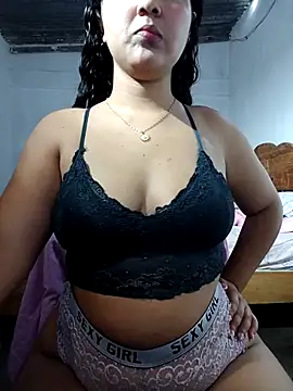 Snapshot of Aisha__zayed chatting on 10, 3, 2026 Aisha zayed online show from 10, 3, 2026