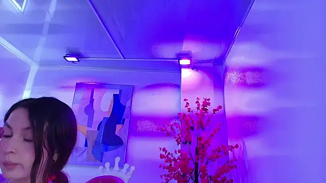 Chloe dolly online show from 29, 3, 2026